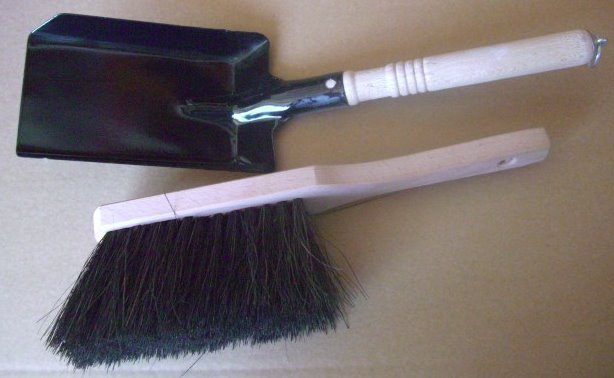 Ofenschaufel (Kohlenschaufel) -SET mit Arenga Handfeger